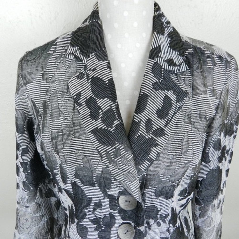 Coldwater Creek:  Beautiful Silver Gray Jacquard Jacket - Picture 2 of 5